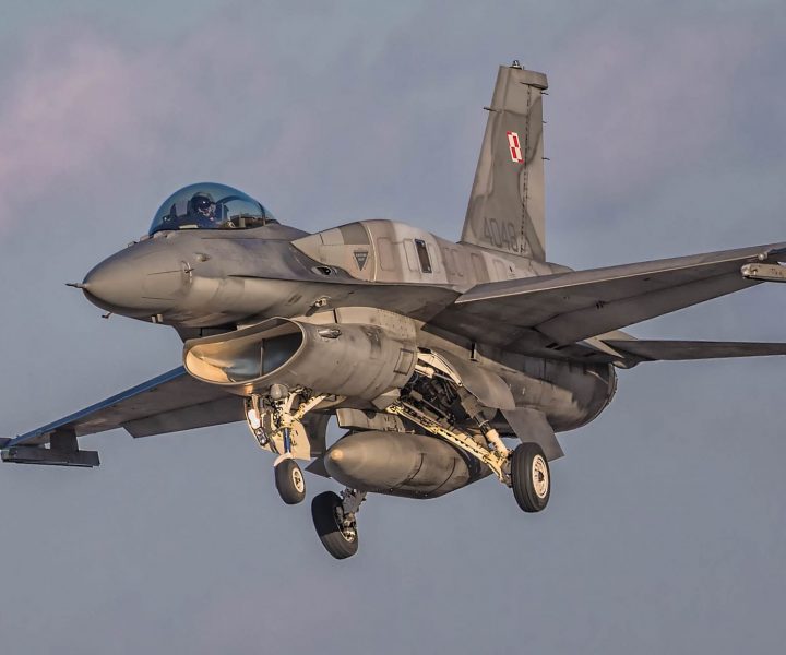 Wielozadaniowe samoloty F-16