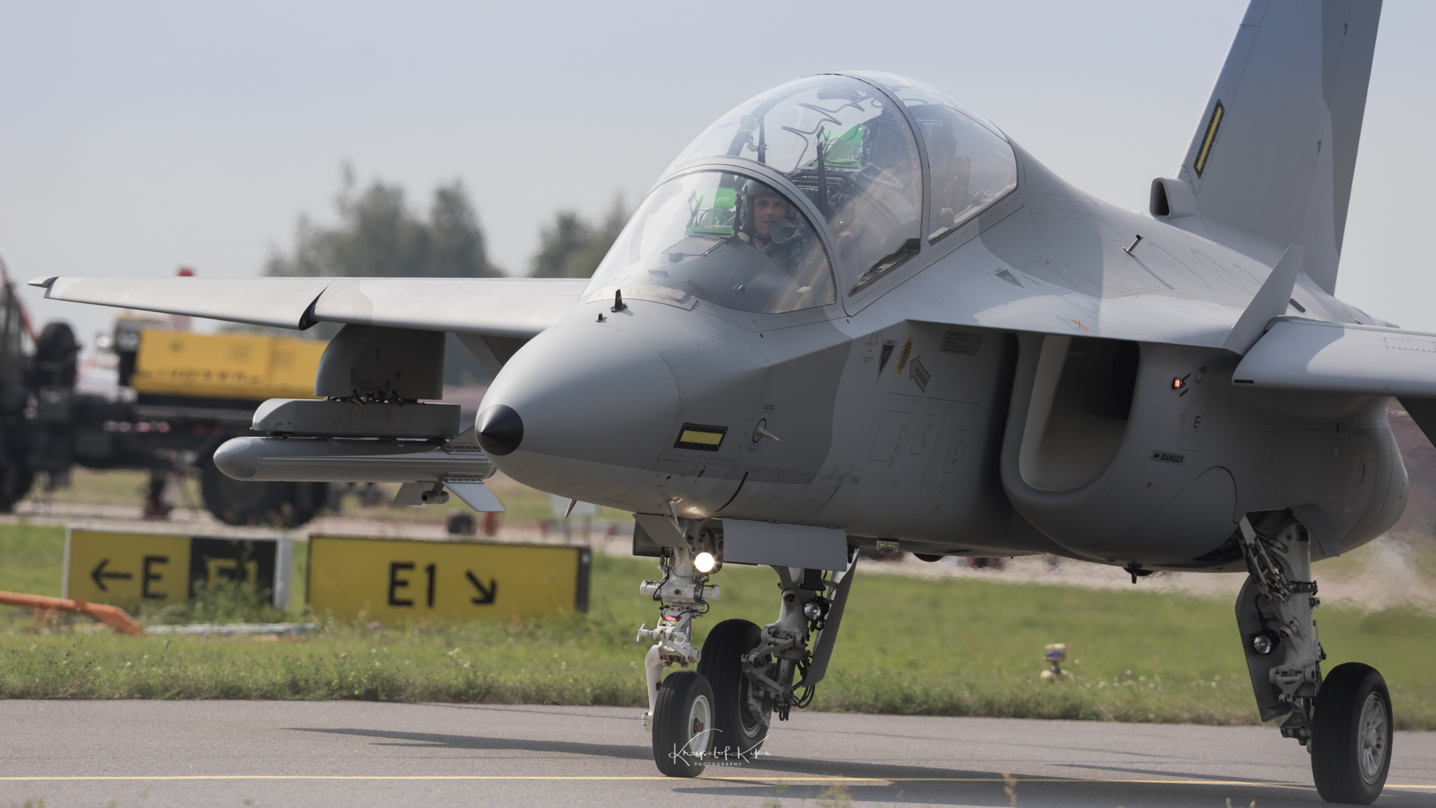 Alenia Aermacchi M-346